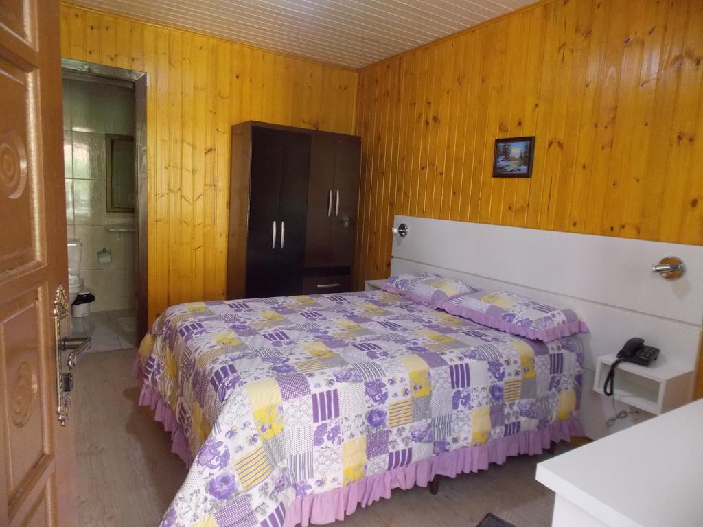 Pousada Villa Fiorita Canela Δωμάτιο φωτογραφία